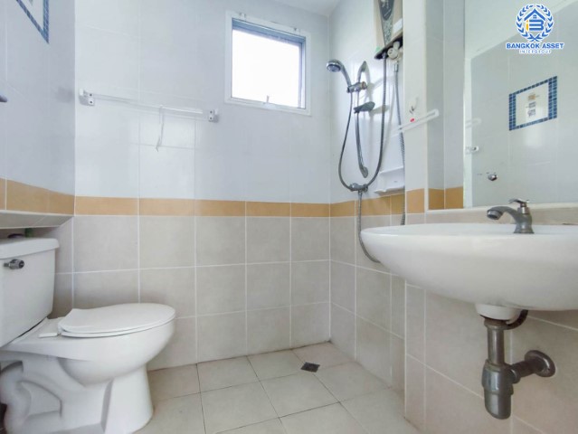 *****บ้านเดี่ยวมือสอง ม.พฤกษ์ลดา1 บางใหญ่-เซ็นทรัลเวสต์เกต ต่อเติมพร้อมเข้าอยู่ คุณภาพจาก L&H เนื้อที่ 50 ตร.ว. ฟังก์ชัน 3 ห้องนอน 2 ห้องน้ำ บนทำเลเดินทางสะดวก บนเส้นทางหลัก "กาญจนาภิเษก" ใกล้รถไฟฟ้า "สถานีคลองบางไผ่" และจุดทางด่วน "กาญจนาภิเษก"